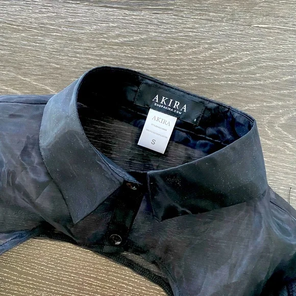 Akira Sheer Long Sleeve Cape - Picture 3 of 3